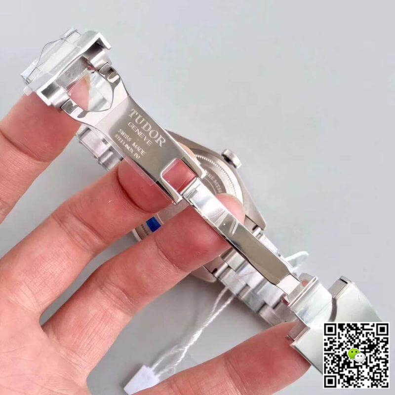 TUDOR Replica Heritage Black Bay M79730-0001 ZF Factory 1:1 Best Edition Swiss ETA2824-2 S*perlumed Dome-shaped Black Dial