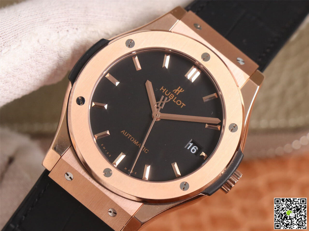 Replica Hublot Classic Fusion 511.OX.1181.LR 1:1 Best Edition WWF Factory Rose Gold Black Dial