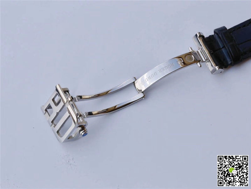 Replica Roger Dubuis Hommage RDDBHO0562 1:1 Best Edition JB Factory Silver Dial Swiss RD100