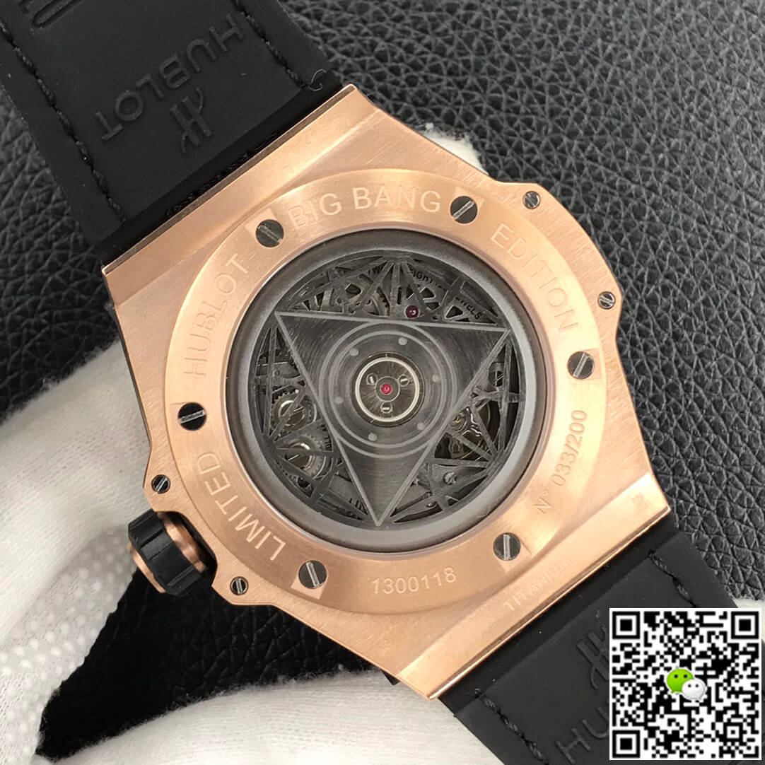 Replica Hublot Big Bang 415.OX.1118.VR.MXM17 1:1 Best Edition WWF Factory Gold Dial