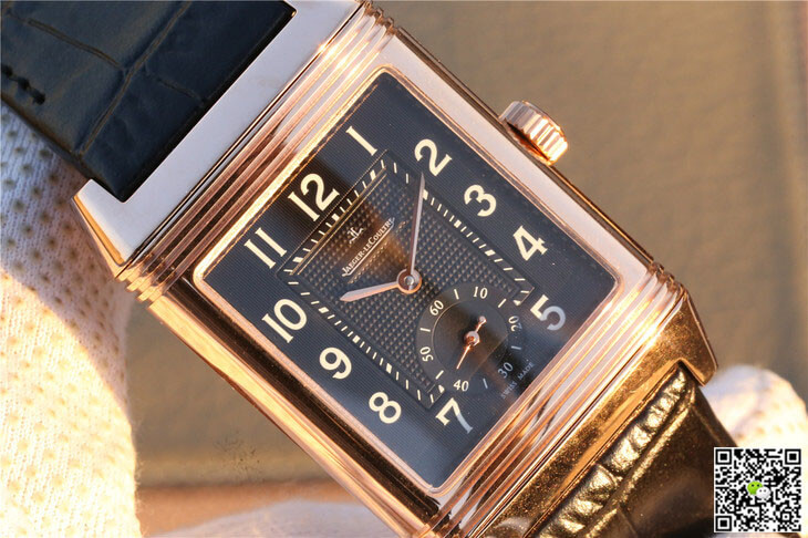 Jaeger Lecoultre Replica Reverso Q3732470 1:1 Best Edition Rose Gold Black Dial