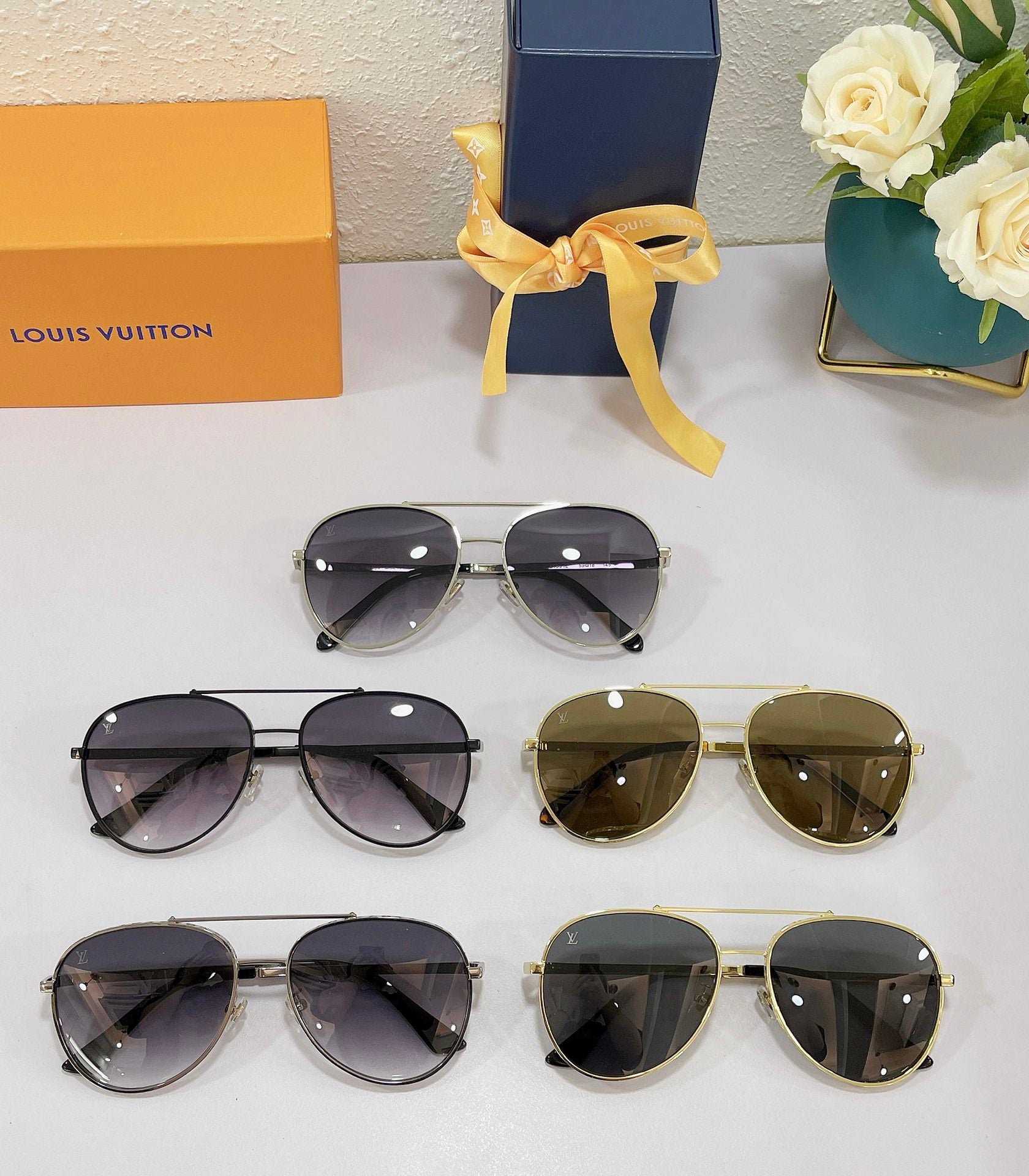 L0vis Vvtt0n Sunglasses