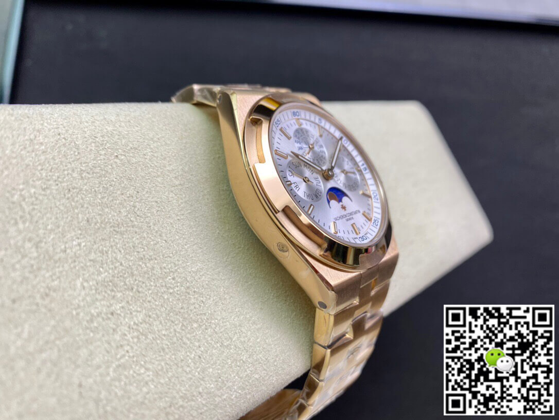 Replica Vacheron C0nstan1n Overseas 4300V/120R-B064 1:1 Best Edition 8F Factory Silvery White Dial