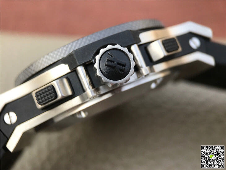 Replica Hublot Big Bang 301.SB.131.RX 1:1 Best Edition V6 Factory Black Dial