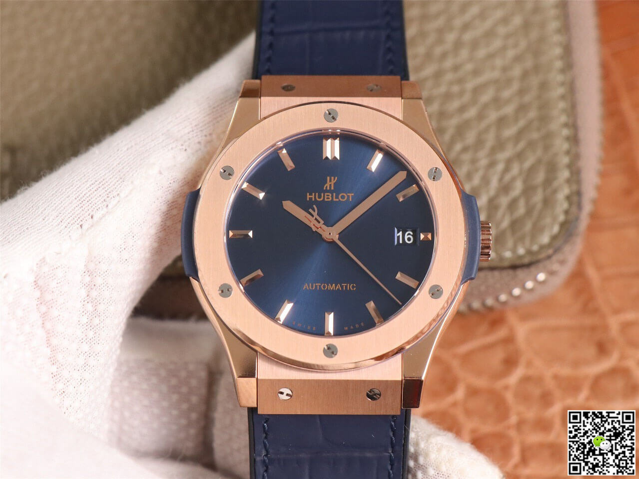 Replica Hublot Classic Fusion 511.OX.7180.LR 1:1 Best Edition WWF Factory Rose Gold