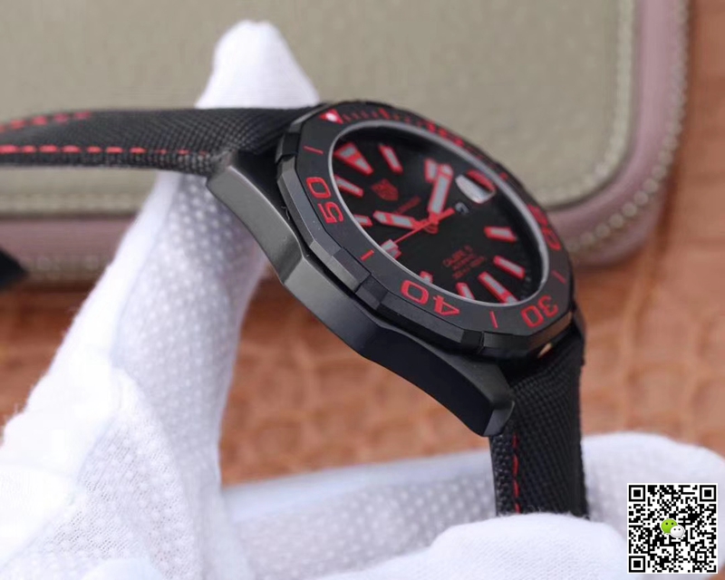 Replica Tag Heuer Aquaracer WAY208C.RHZ4937 1:1 Best Edition V6 Factory Black Dial Swiss ETA2824-2