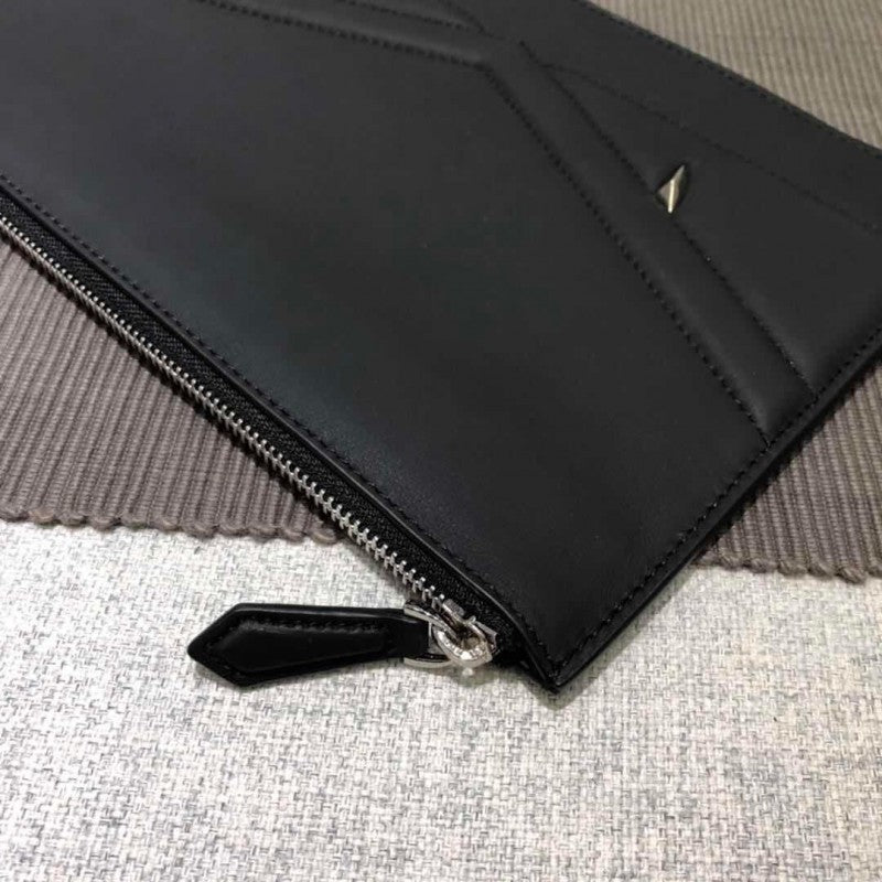 F**di Bag Dupes 1917M0041