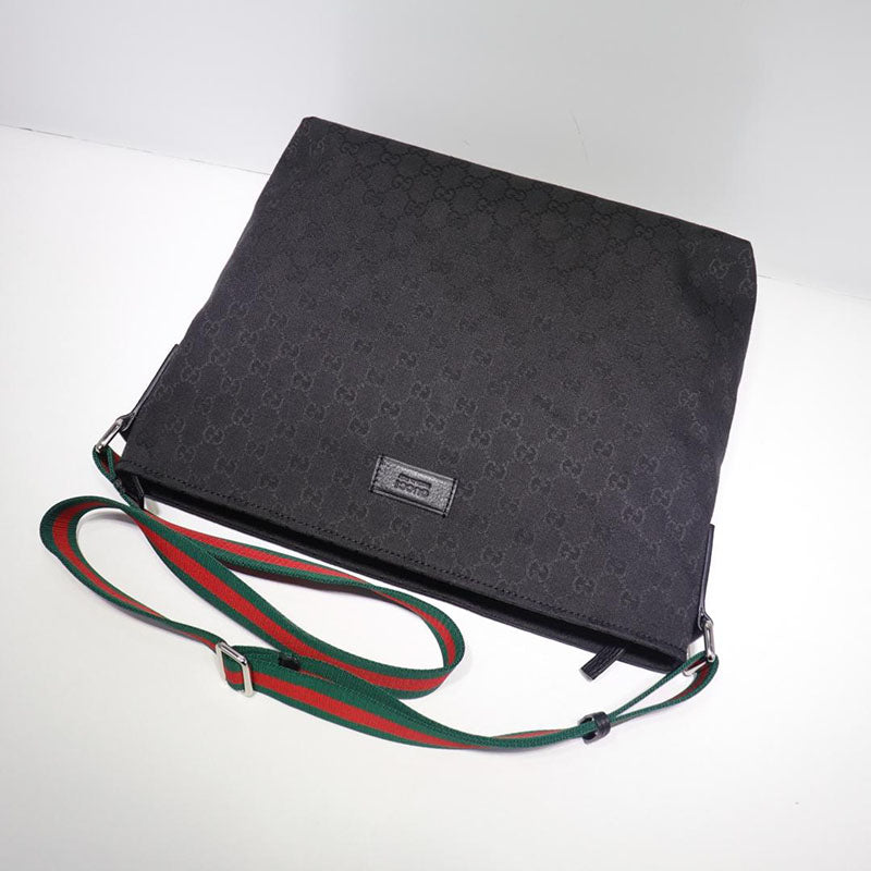 Gvc*1 Crossbody Dupe 19GM0058