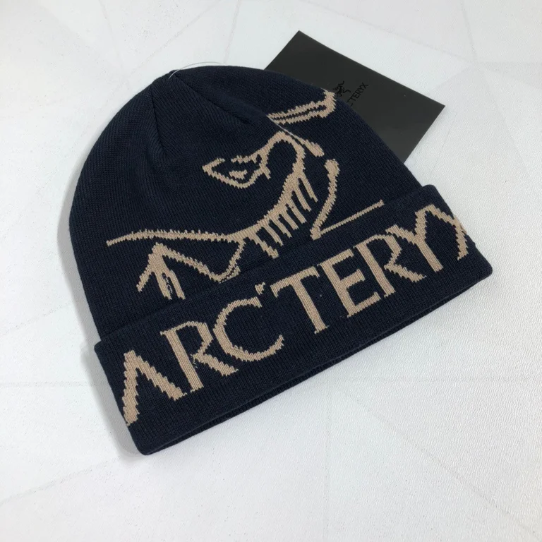 ARCTERYX  hat