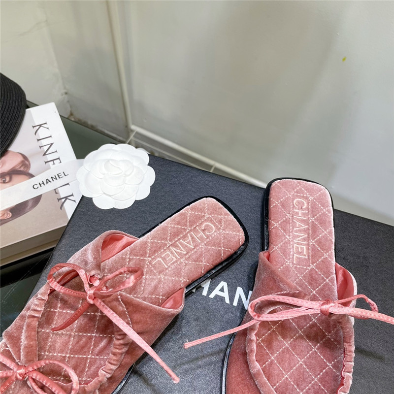 Ch**el Flat Dupes slippers