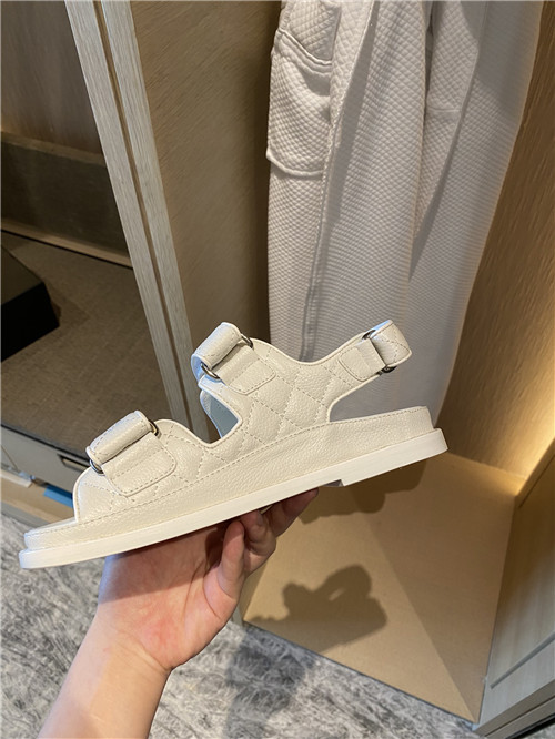 Ch**el flat beach shoes sandals