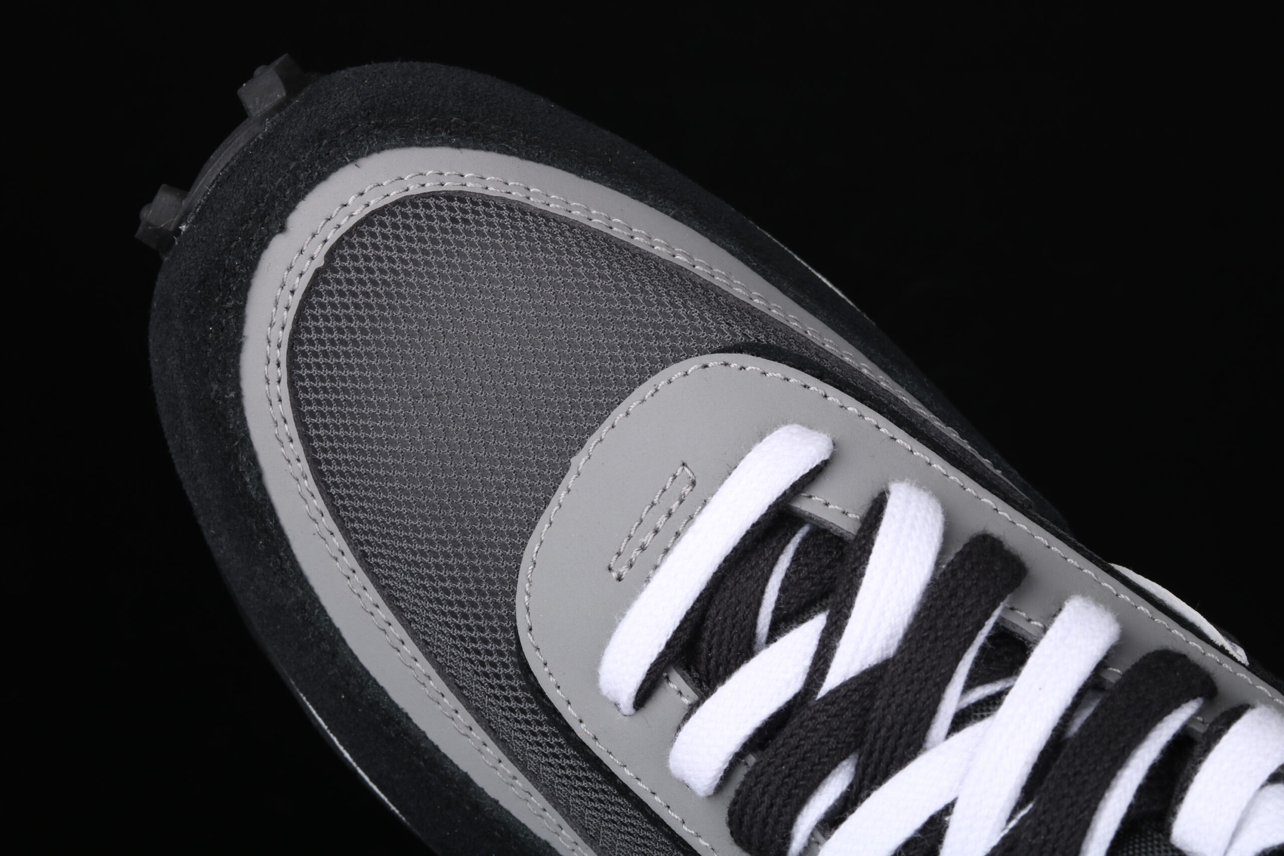 Sacai x Nike LD Waffle Black