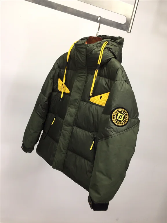 2021fw F**di Dwon Jacket