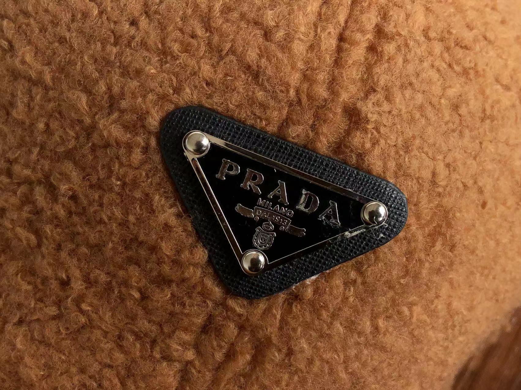 Pra*a Bucket Hat Dupe