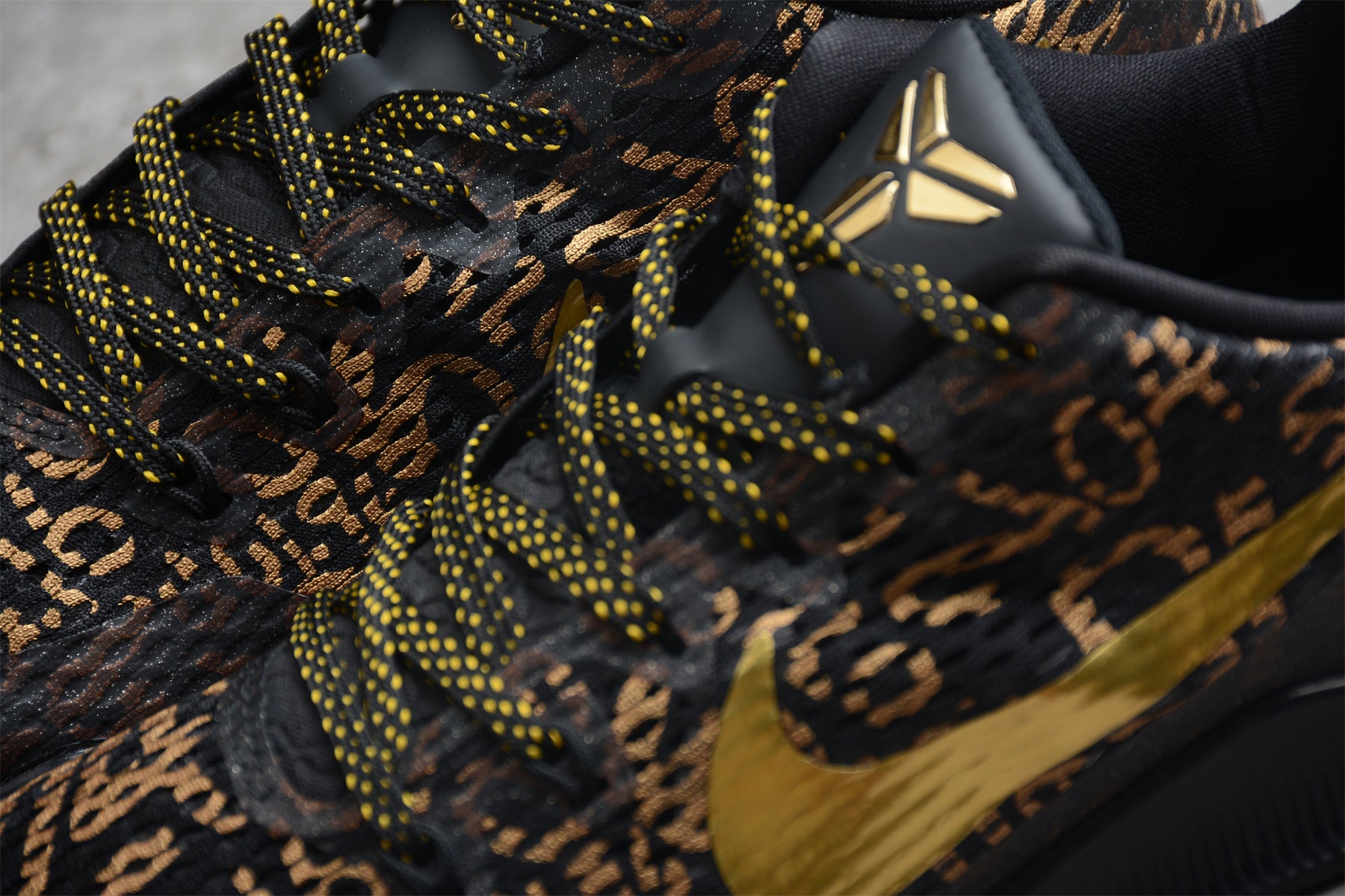 NIKE KOBE 11 x MAMBA DAY