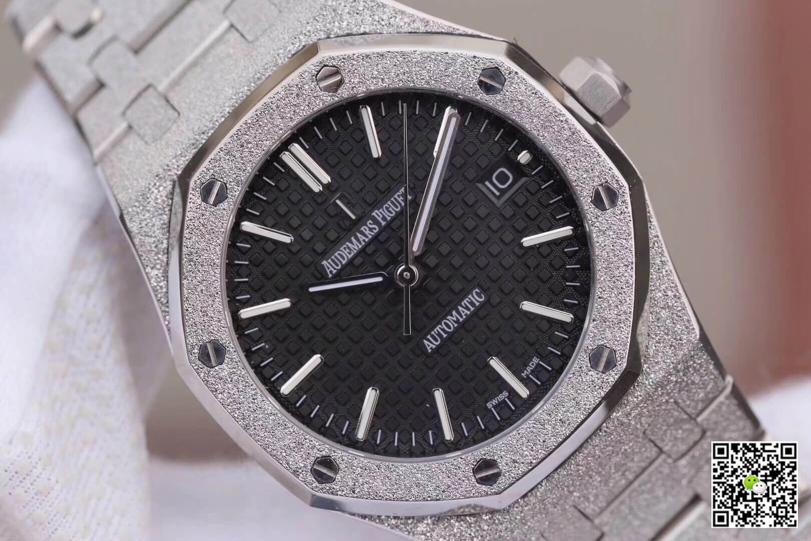 Replica Audemars P1g*et Royal Oak 15454BC.GG.1259BC.01 1:1 Best Edition JH Factory Black Dial