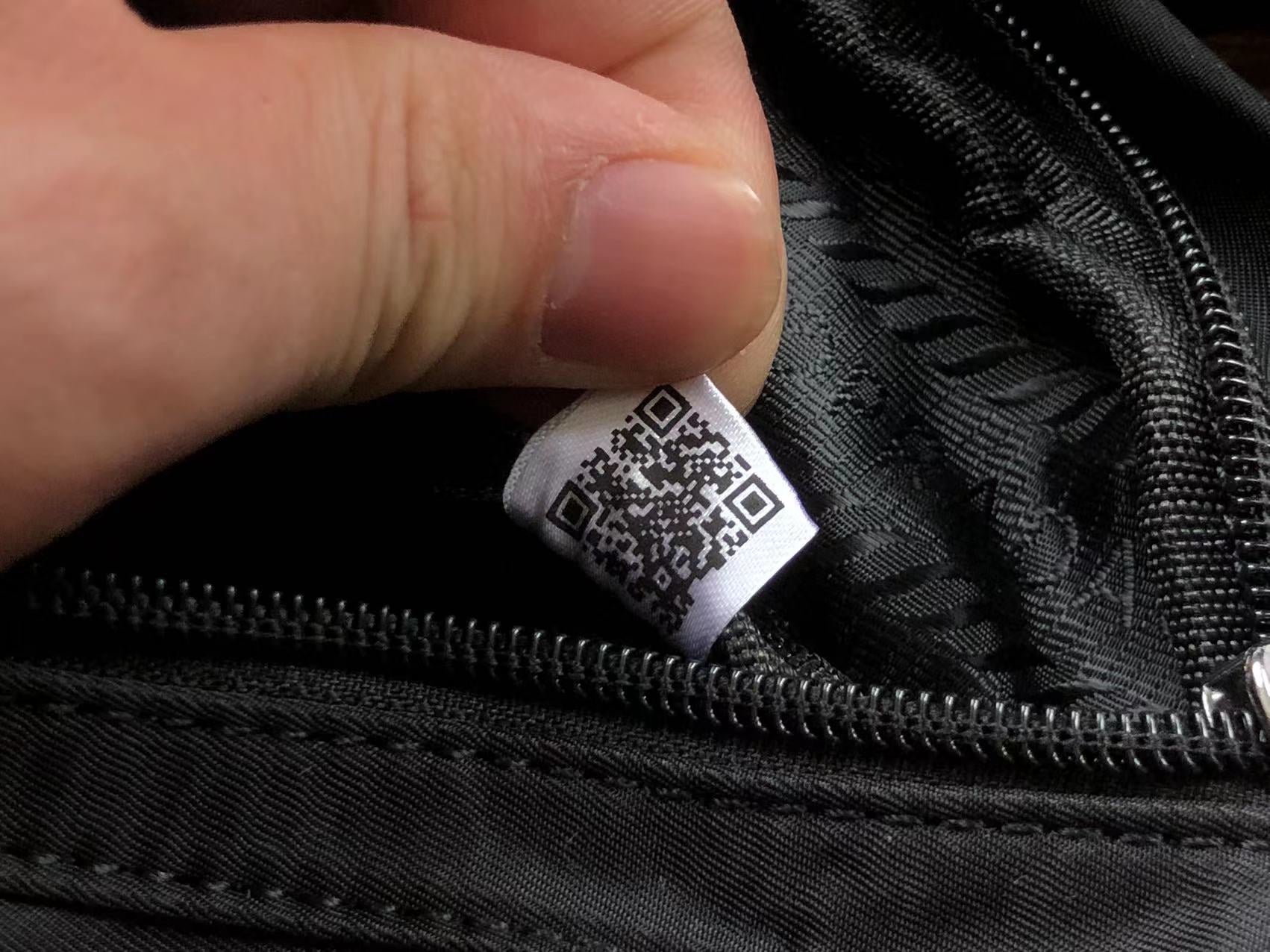 Pra*a Bag Dupe Bag(ColaReps)