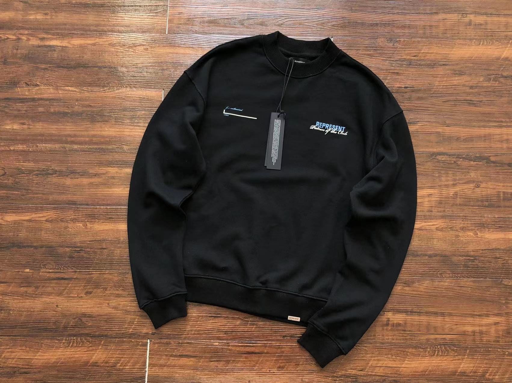 Gvc*1 x Ba1en*iaga Sweatshirt