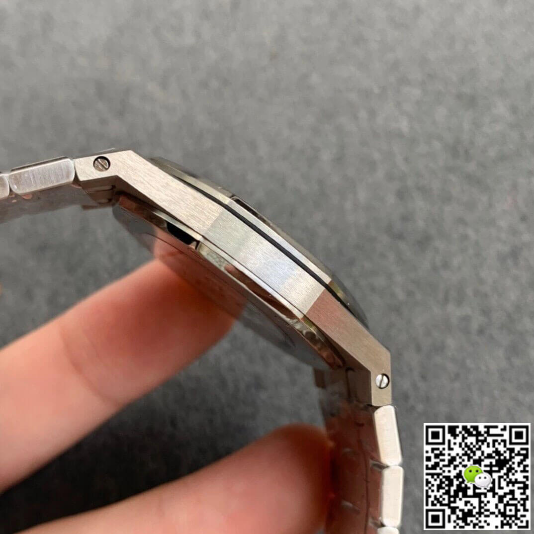 Replica Audemars P1g*et Royal Oak 67651ST 33MM 1:1 Best Edition JF Factory Silver Dial