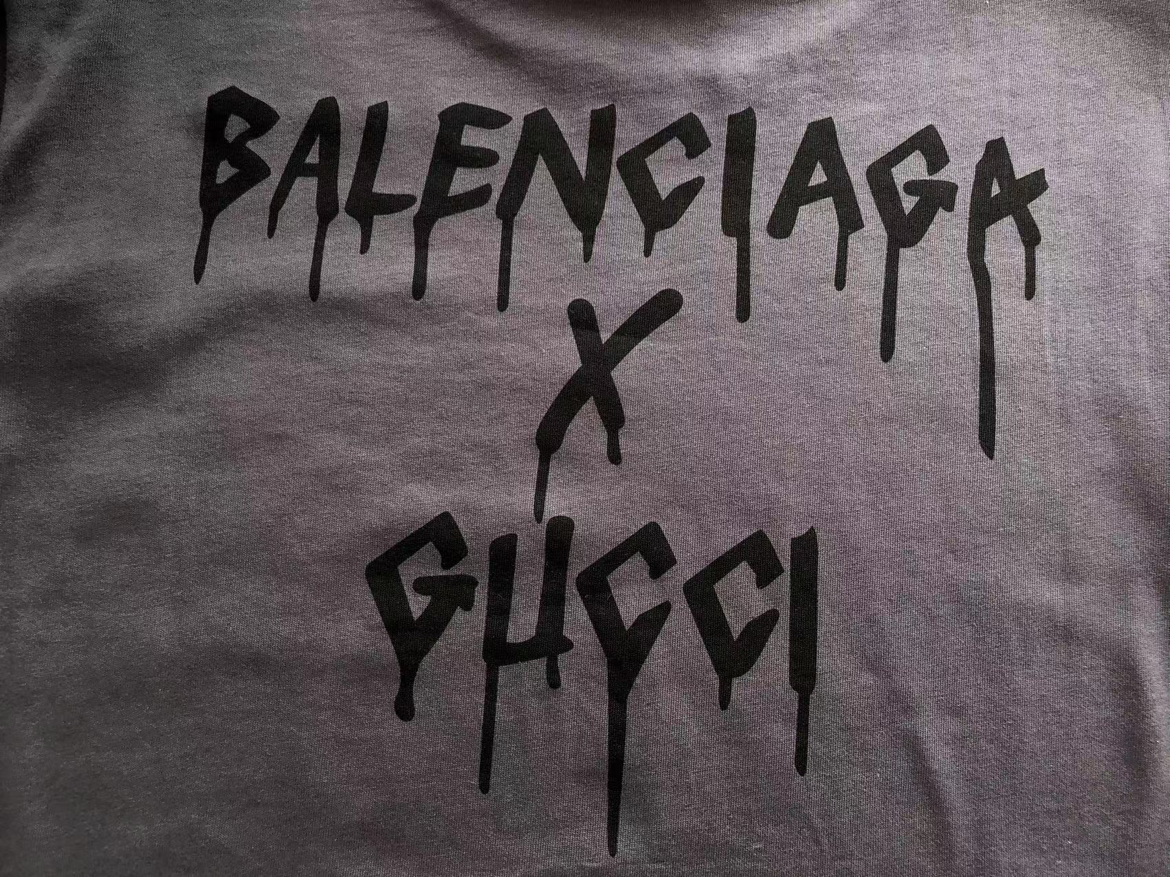 Gvc*1 x Ba1en*iaga T-shirt