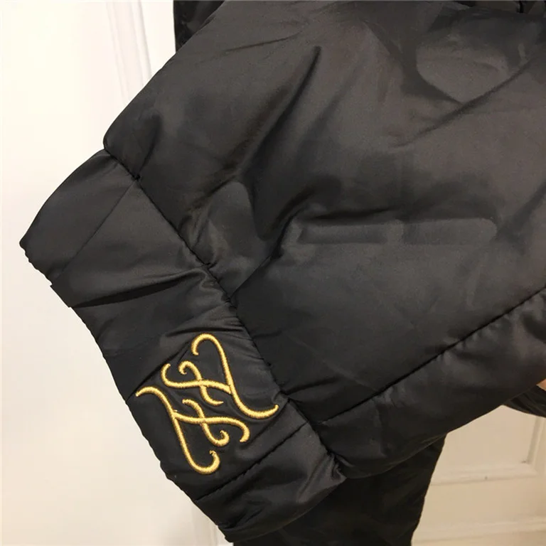 2022fw F**di Down Pants