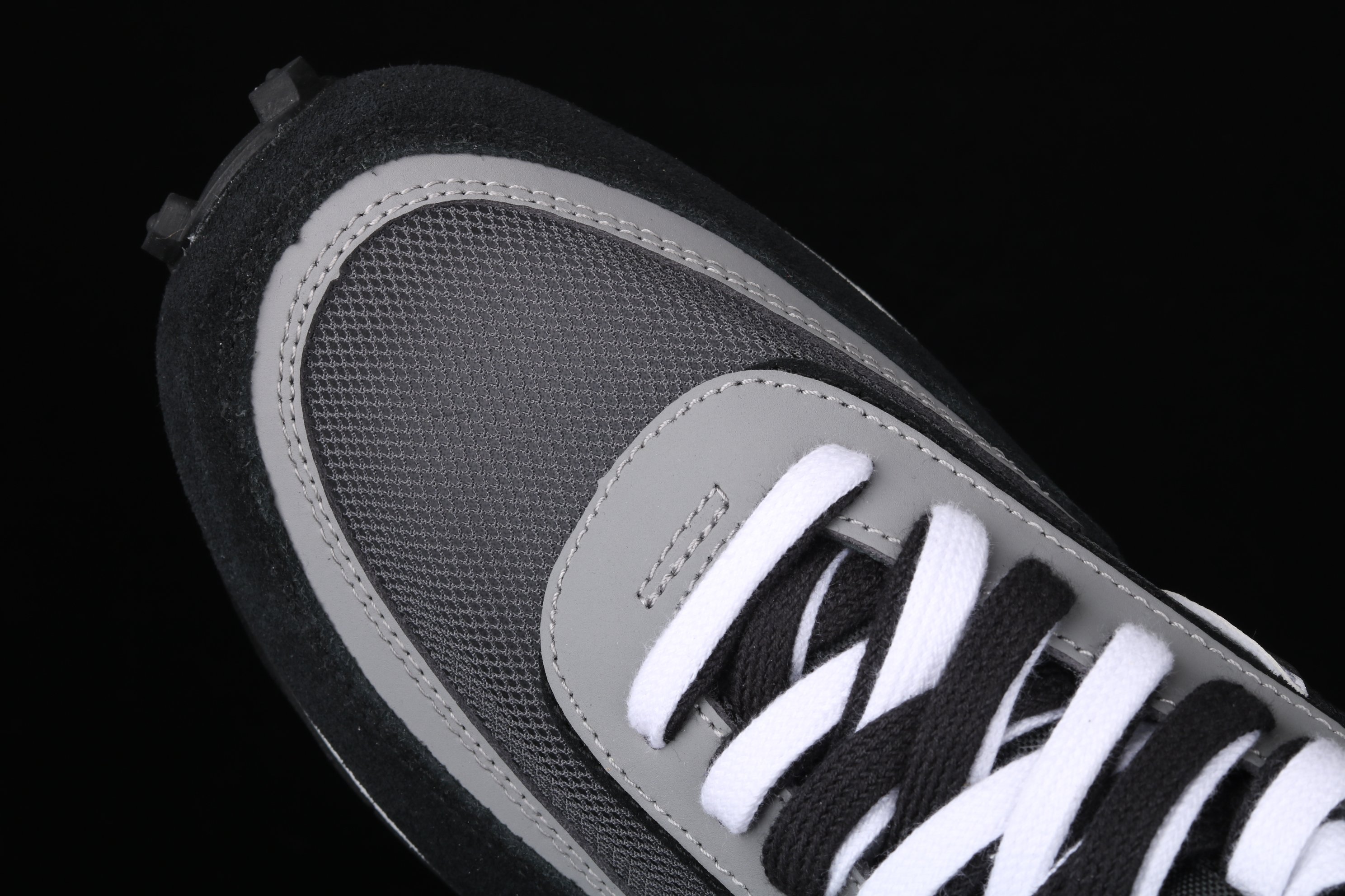 Sacai x Nike LD Waffle Black