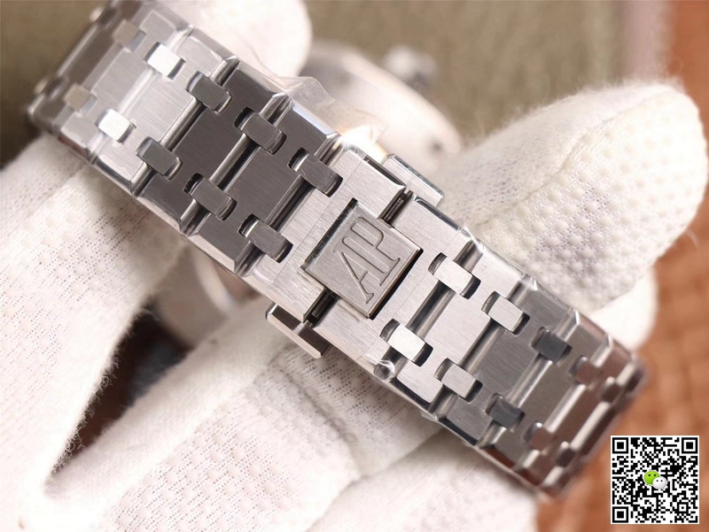 Replica Audemars P1g*et Royal Oak 15400ST.OO.1220ST.03 1:1 Best Edition ZF Factory Blue Dial Swiss ETA3120