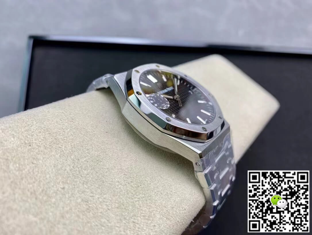 Replica Audemars P1g*et Royal Oak 15500ST.OO.1220ST.03 1:1 Best Edition ZF Factory V2 Version Black Dial