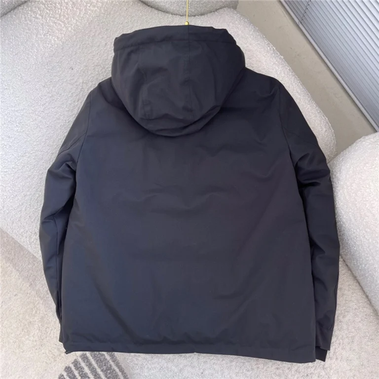 2021fw F**di Dwon Jacket