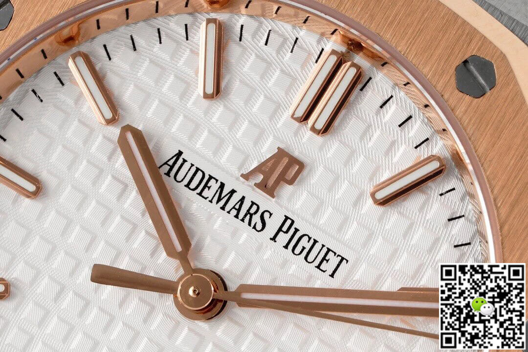 Replica Audemars P1g*et Royal Oak 77350SR.OO.1261SR.01 1:1 Best Edition 8F Factory Silver Dial