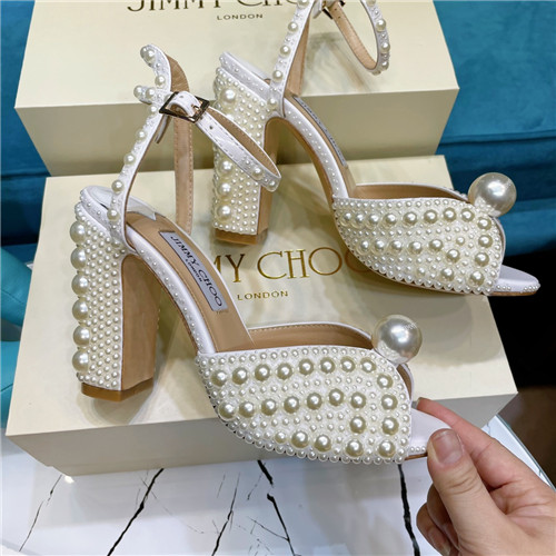 J1m*y Ch00 pearl  block heels
