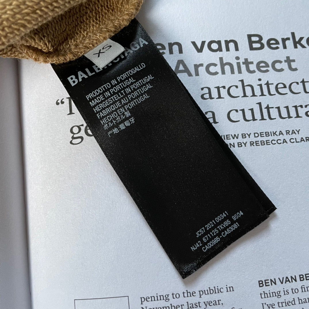 Ba1en*iaga Sweatshirt