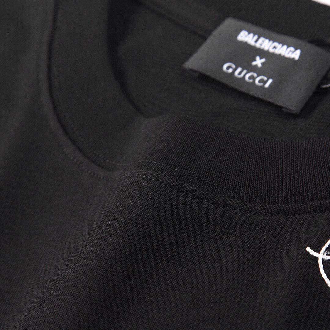 Gvc*1 x Ba1en*iaga T-shirt