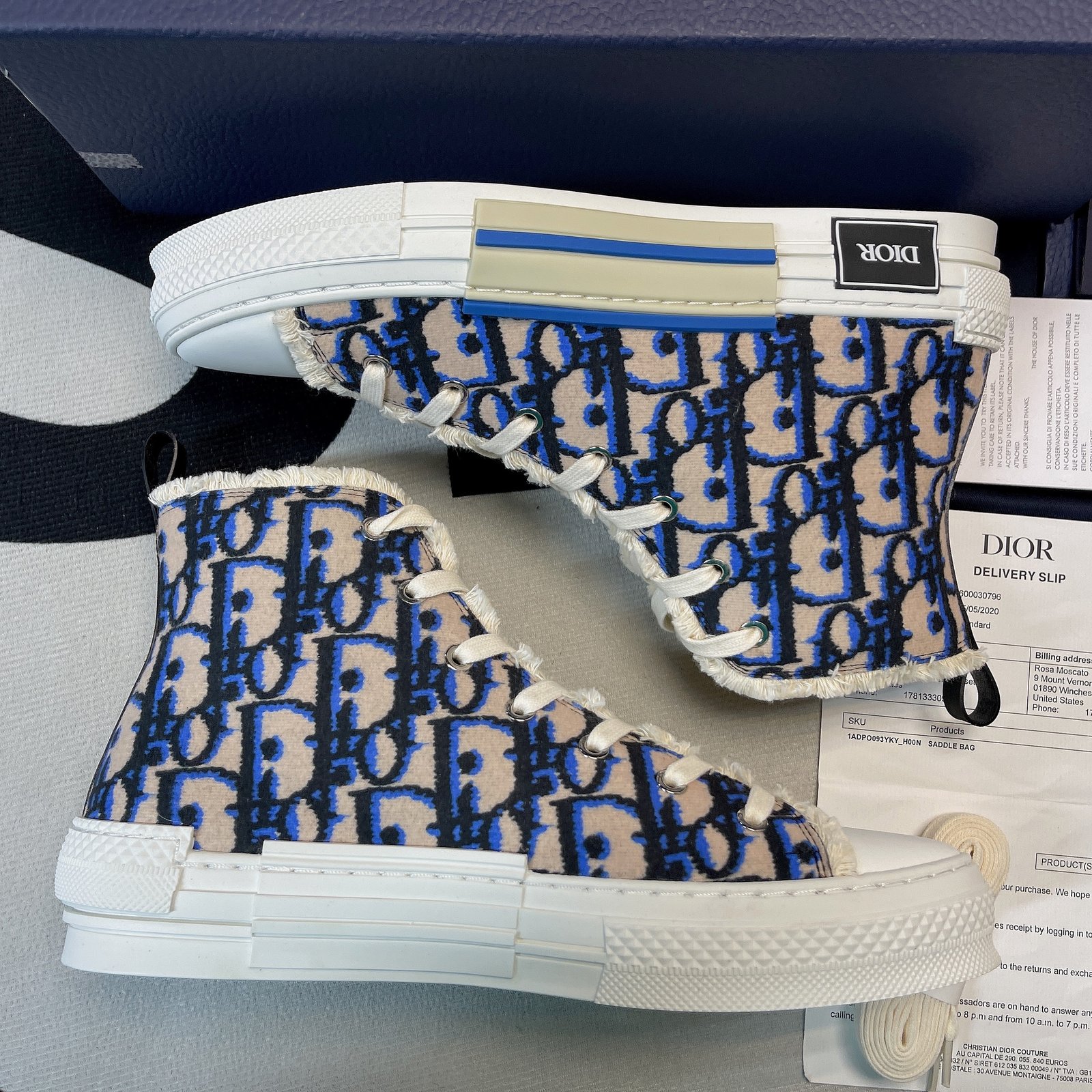 D10r B23 High Top Sneaker 23