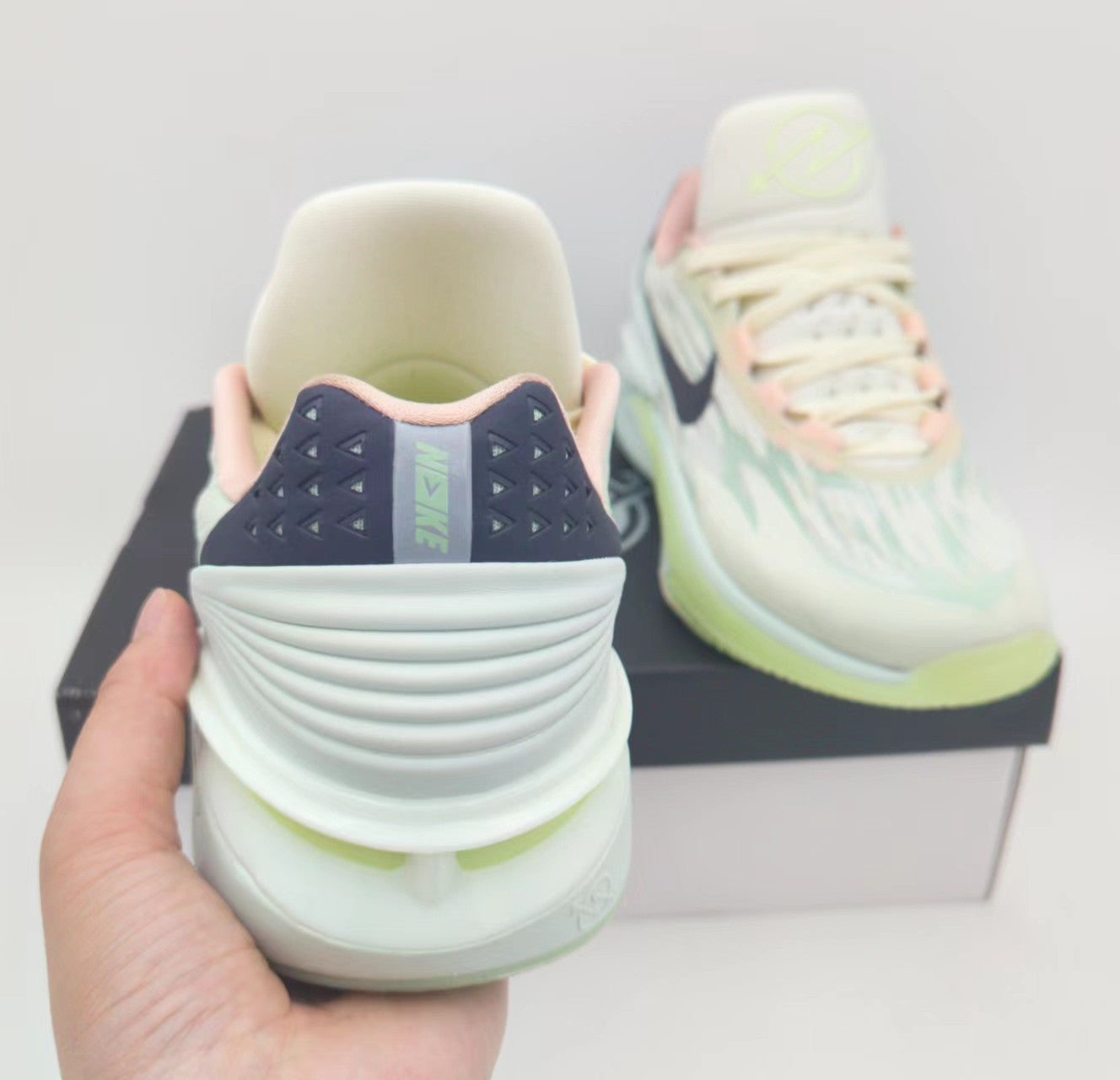 NIKE ZOOM GT CUT 2 x BARELY GREEN