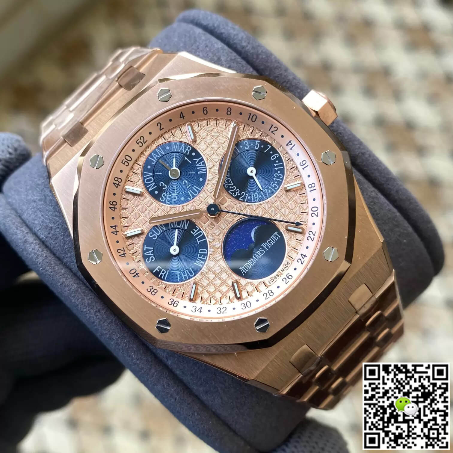 Replica Audemars P1g*et Royal Oak 26584OR.OO.1220OR.01 1:1 Best Edition APS Factory Gold Dial