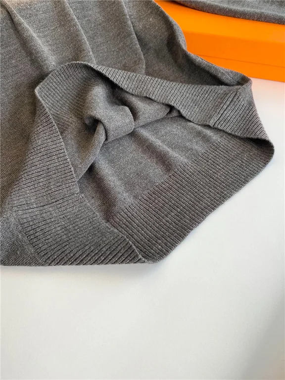 2020ss H**me5 Sweater