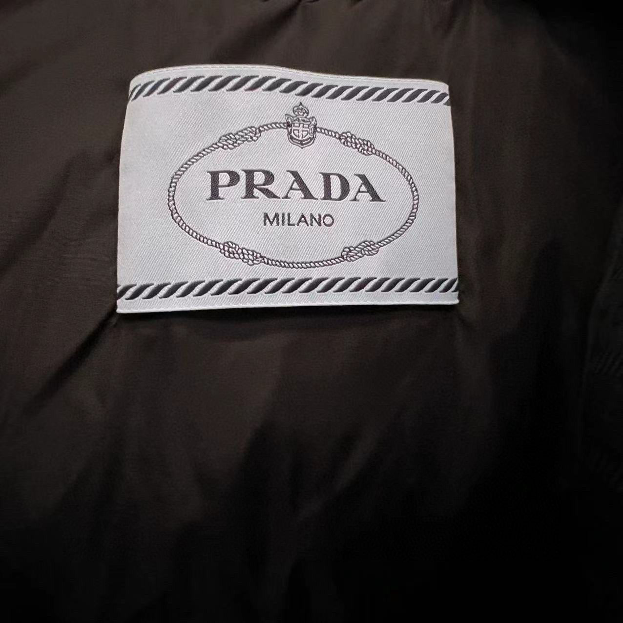 Pra*a Jacket