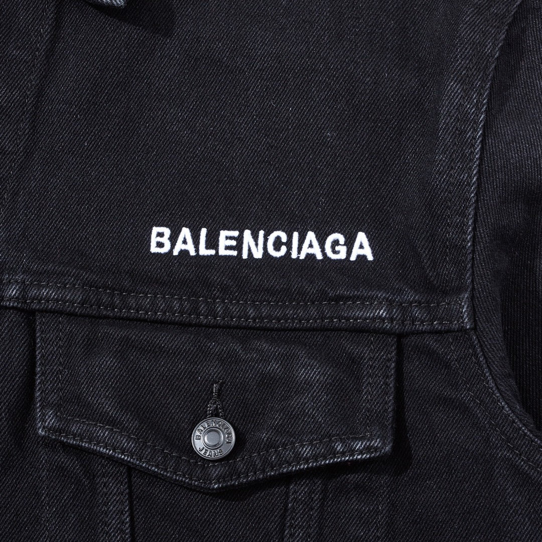Ba1en*iaga Jacket