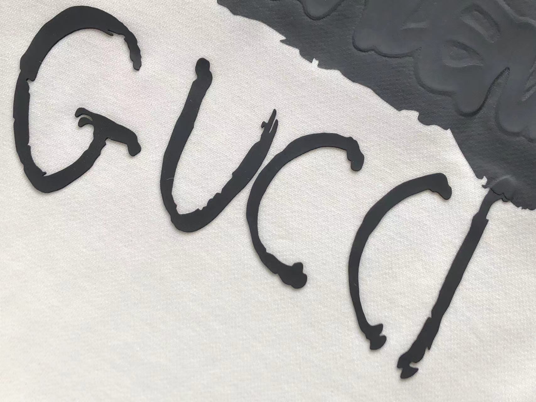 Gvc*1 x Ba1en*iaga Sweatshirt