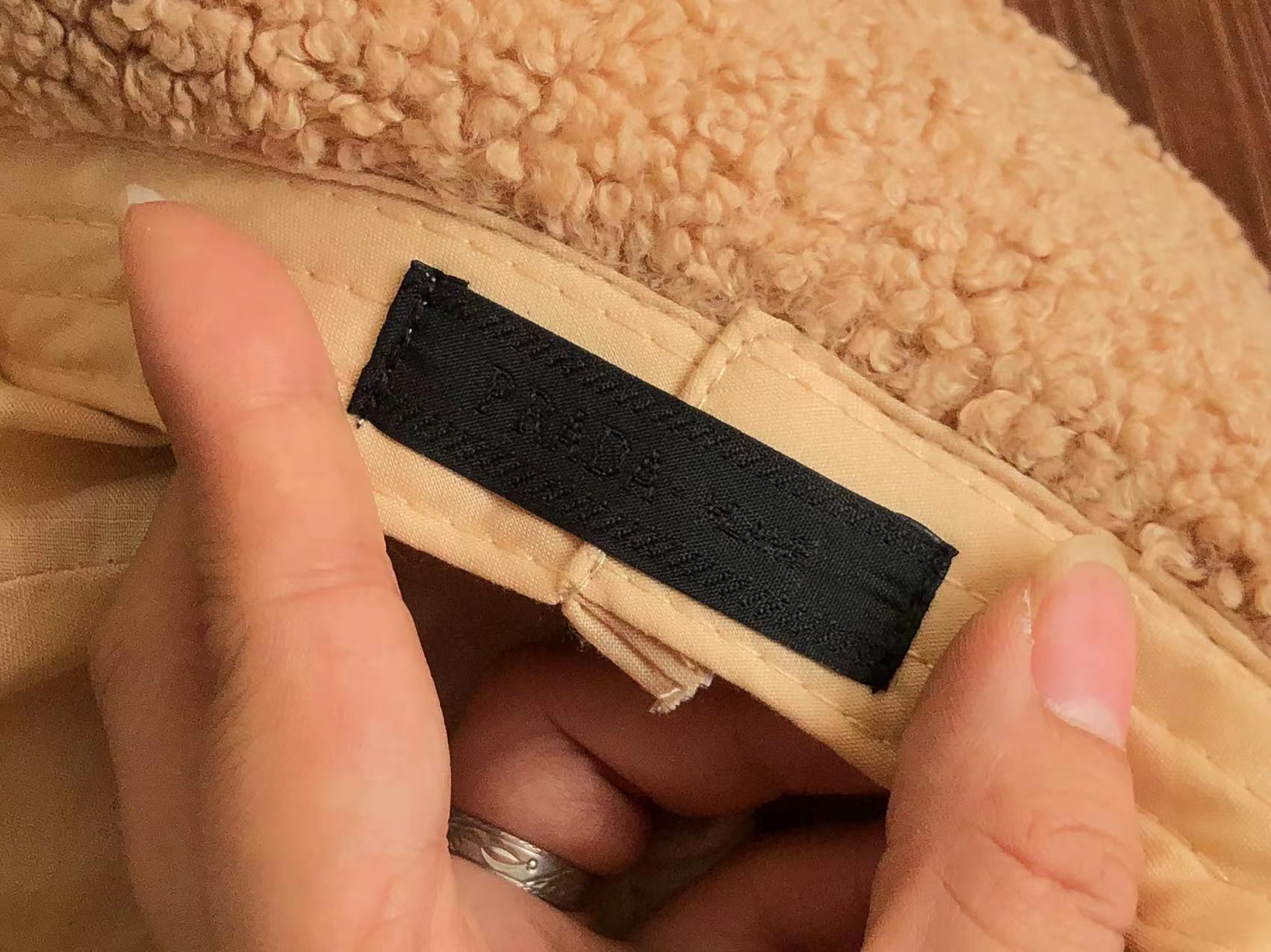 Pra*a Bucket Hat Dupe