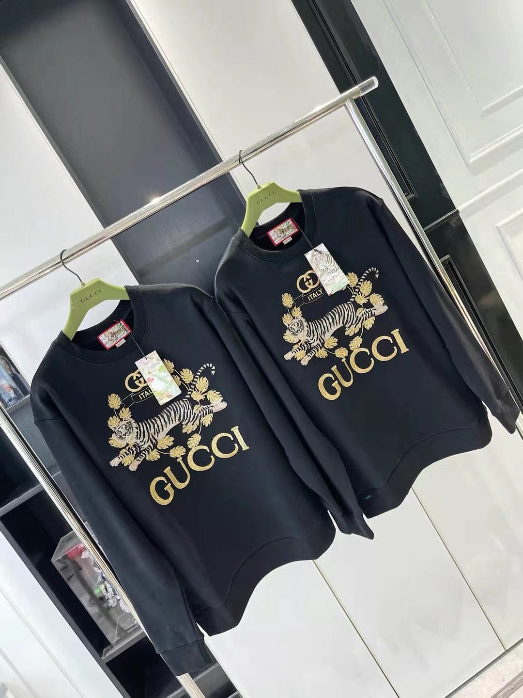 Gvc*1 Sweatshirt