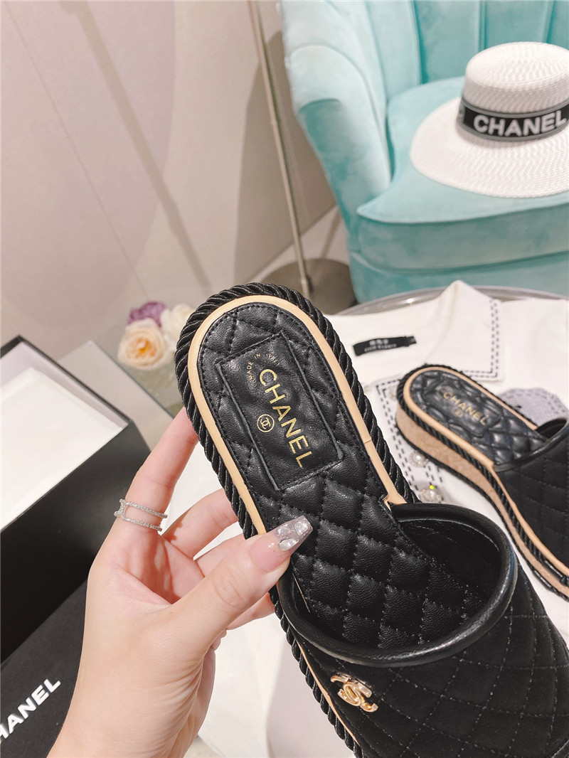 Ch**el flat platform slippers
