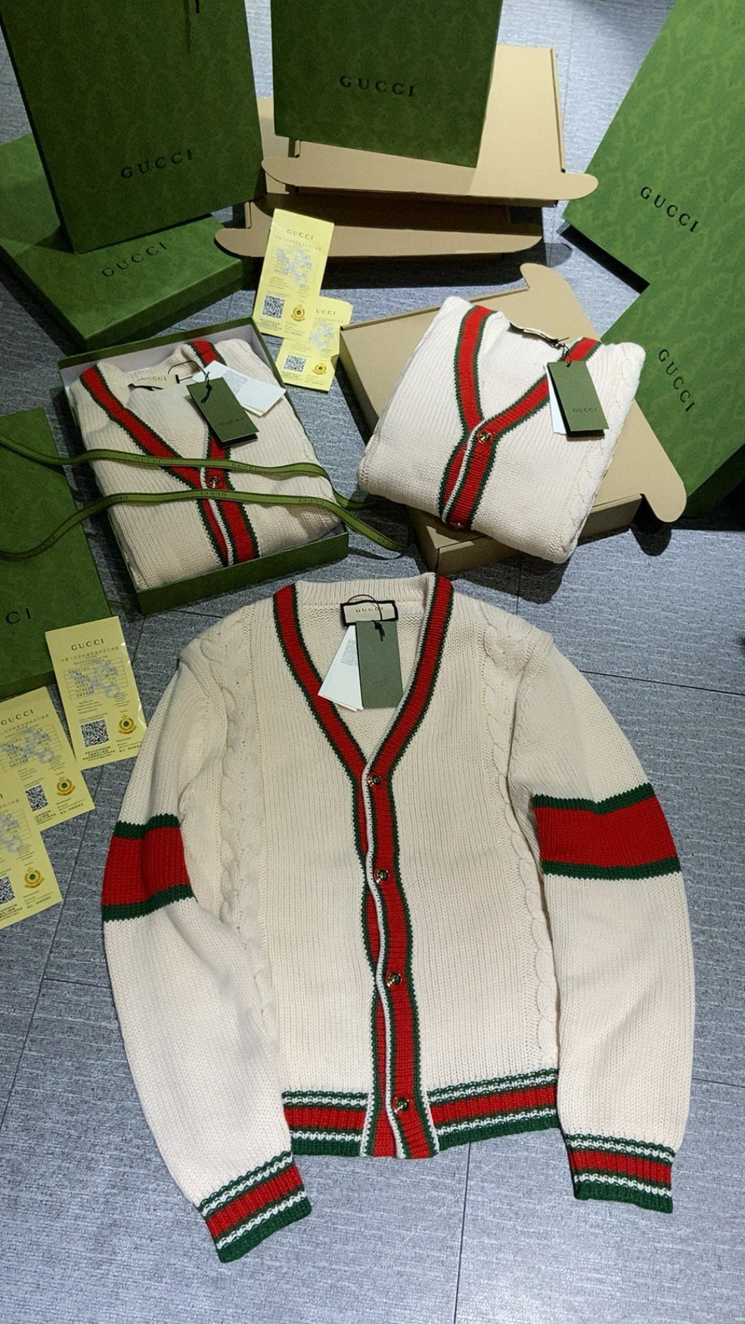 Gvc*1 Cardigan