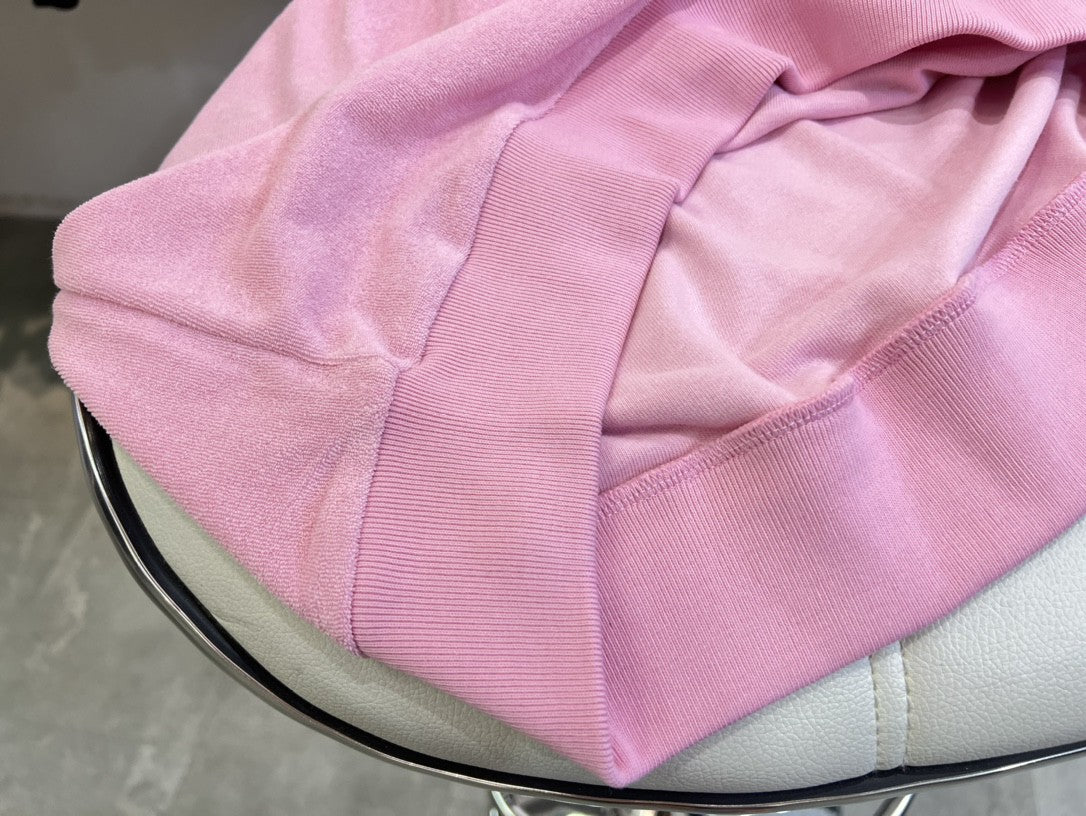 Pra*a Short Sleeve Sweatshirt