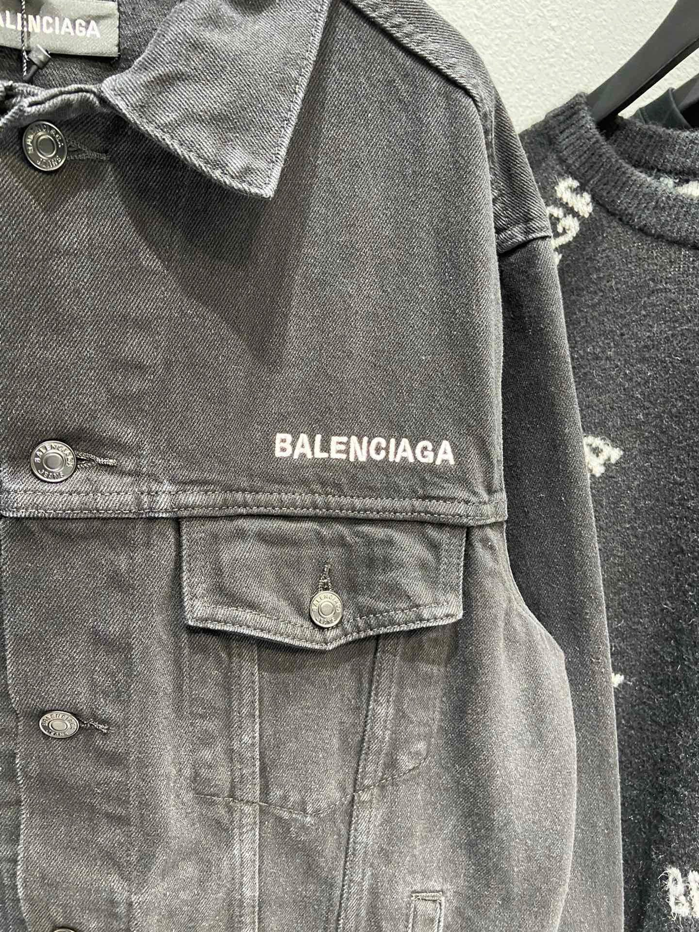Ba1en*iaga Jacket