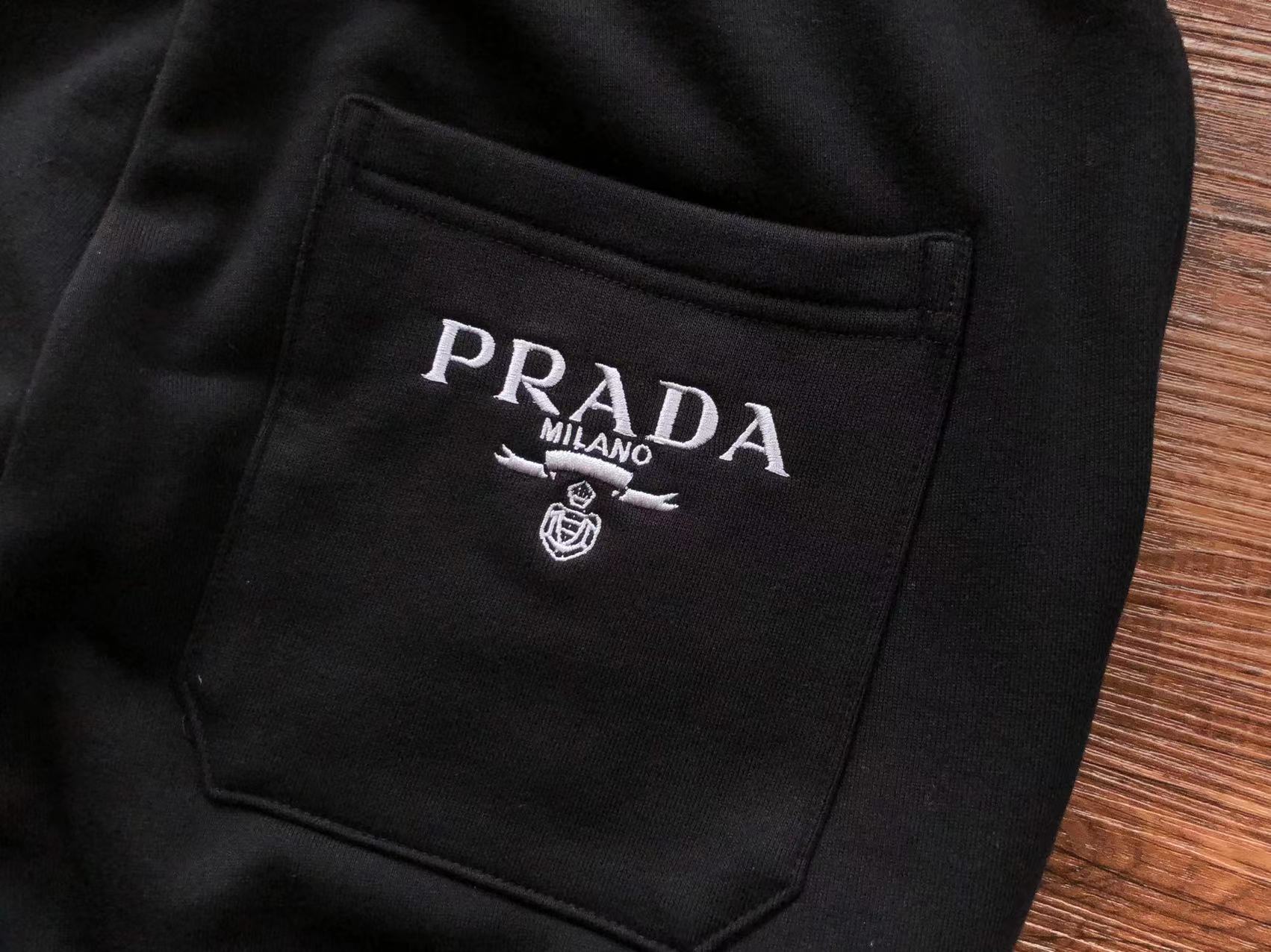 Pra*a Sweatpants
