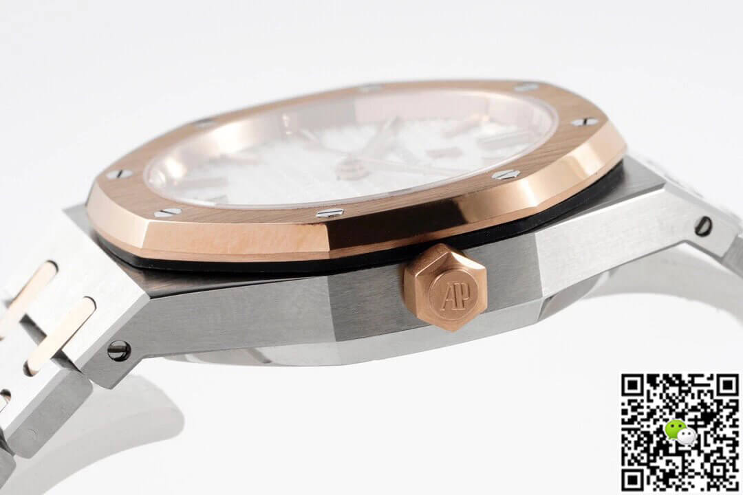 Replica Audemars P1g*et Royal Oak 77350SR.OO.1261SR.01 1:1 Best Edition 8F Factory Silver Dial