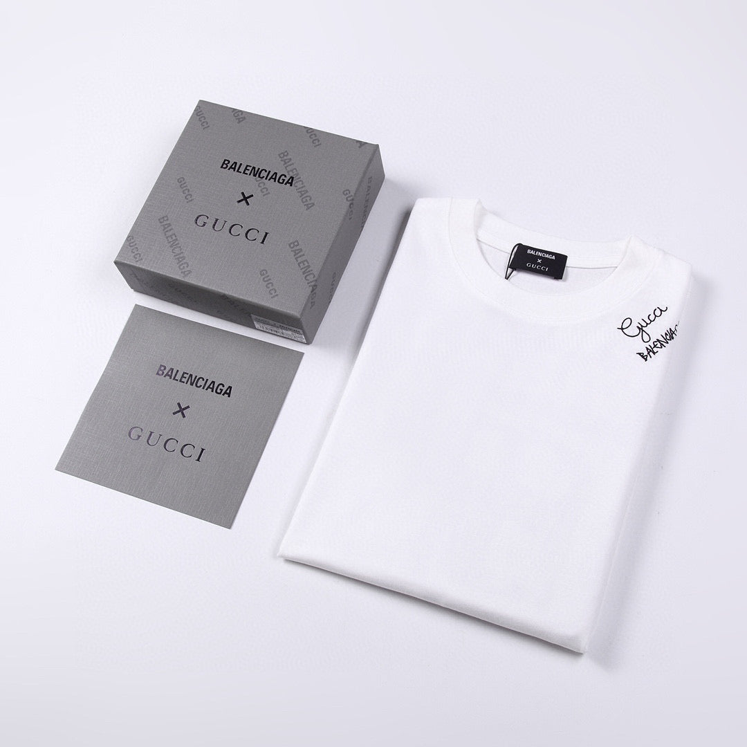 Gvc*1 x Ba1en*iaga T-shirt