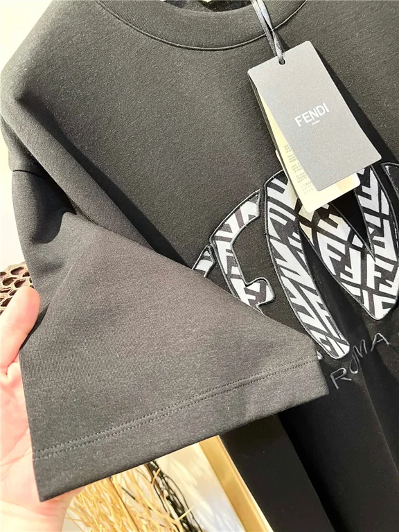 2022ss F**di T Shirt